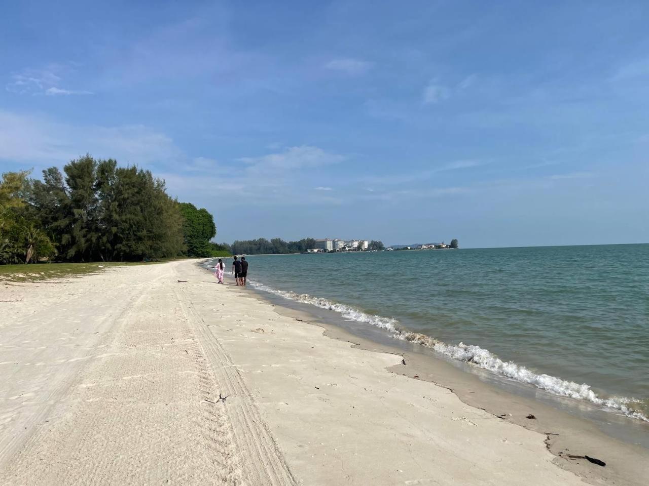 Gfloor 1R1B Or 2R2B Doorstep To Beach, Free Bbq Set, Wifi, 50" Smart Tv Port Dickson Luaran gambar